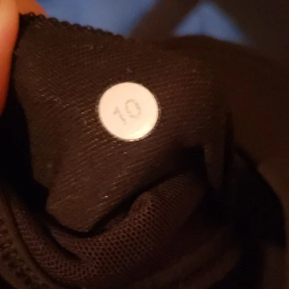 Lululemon strappy sports bra - Picture 3 of 3